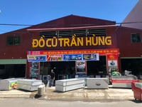 Chợ đồ cũ trần hùng